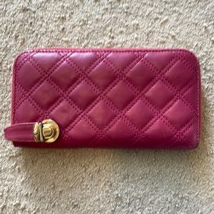 Marc Jacobs quilted wallet